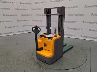 Used Forklift Truck JUNGHEINRICH EJC 214z Li 115-430 DZ ELEKTRO HOCHHUBWAGENDEICHSEL (13068956) backdrop