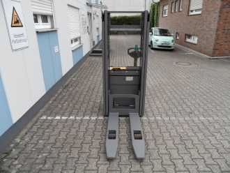 Used Forklift Truck JUNGHEINRICH EJC 216 - Baujahr 2021 - wenig Stunden ELEKTRO HOCHHUBWAGENDEICHSEL (13060749)