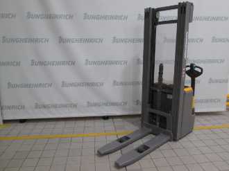 Used Forklift Truck JUNGHEINRICH EJC 216 G 115-525 DZ Li-Ion ELEKTRO HOCHHUBWAGENDEICHSEL (13058542) backdrop