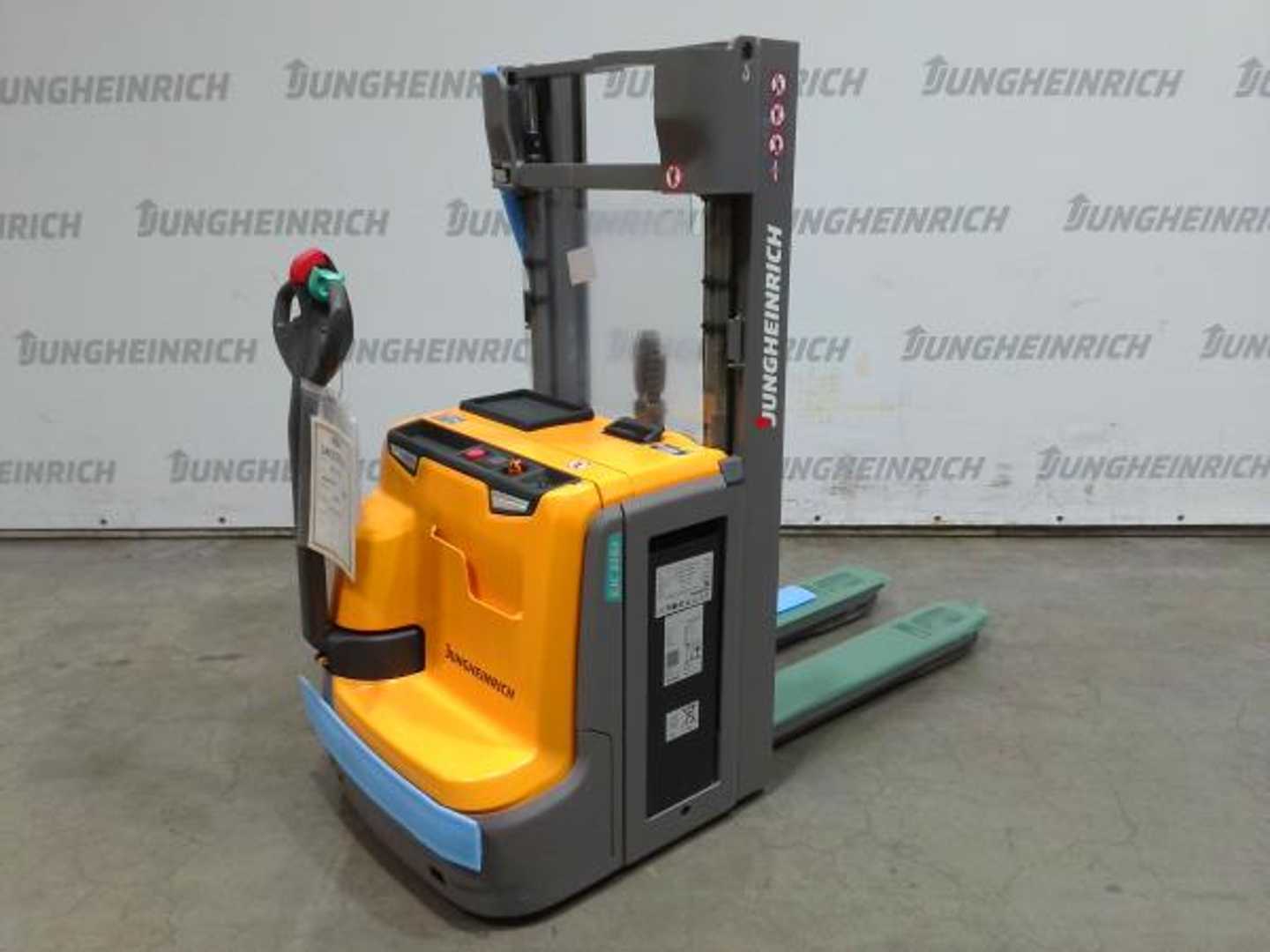 Used Forklift Truck JUNGHEINRICH EJC 216z 115-240 ZZ ELEKTRO HOCHHUBWAGENDEICHSEL (13070938)