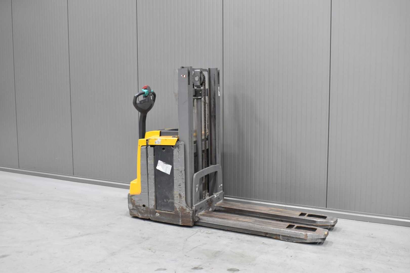 Used Forklift Truck JUNGHEINRICH EJD 220 /56611/ ELEKTRO HOCHHUBKOMMISSIONIERER (13020642)