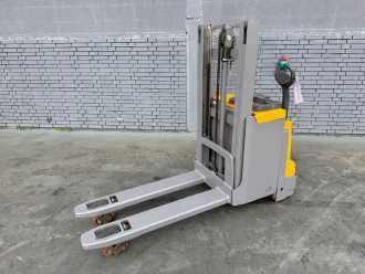 Used Forklift Truck JUNGHEINRICH EJD 220 Baujahr 2019 /HH 2,1M/ Akku 2019 ELEKTRO HOCHHUBWAGENDEICHSEL (13023835) backdrop