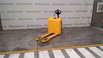 Used Forklift Truck JUNGHEINRICH EJE 114 ELEKTRO NIEDERHUBWAGENDEICHSEL (13058536) backdrop