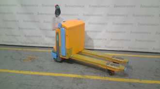 Used Forklift Truck JUNGHEINRICH EJE 118 20 115-54 ELEKTRO NIEDERHUBWAGENDEICHSEL (13017994) backdrop