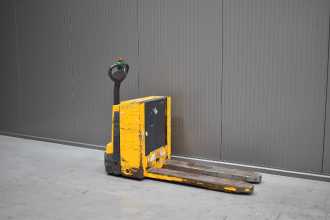 Used Forklift Truck JUNGHEINRICH EJE C20 /55592/ ELEKTRO HOCHHUBKOMMISSIONIERER (12999049) backdrop