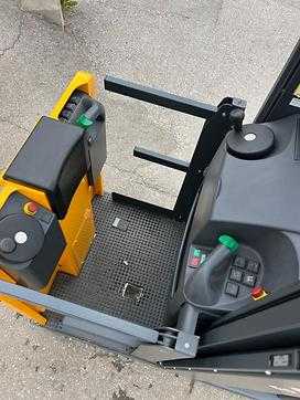 Used Forklift Truck JUNGHEINRICH EKS 110 - 280ZZ ELEKTRO MITTELHUBKOMMISSIONIERER (13043827)