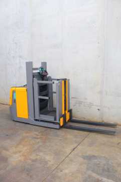 Used Forklift Truck JUNGHEINRICH EKS 110 Z 100E ELEKTRO HOCHHUBKOMMISSIONIERER (13051837)