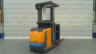 Used Forklift Truck JUNGHEINRICH EKS 110 Z 120-280 ZZ ELEKTRO HOCHHUBKOMMISSIONIERER (13042239) backdrop