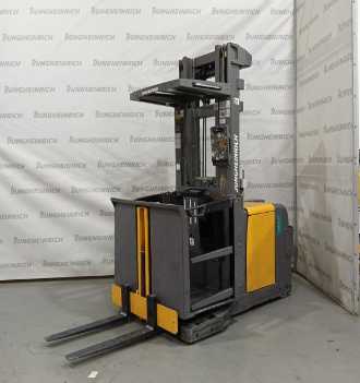 Used Forklift Truck JUNGHEINRICH EKS 210 80-600DZ ELEKTRO HOCHHUBKOMMISSIONIERER (13075028) backdrop