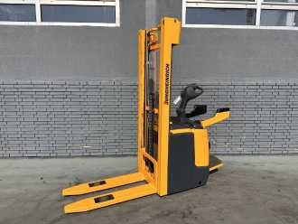 Used Forklift Truck JUNGHEINRICH ERC 212 Baujahr 2012 HH 3,6M Duplex/ Freihub ELEKTRO HOCHHUBWAGENDEICHSEL (13000275) backdrop