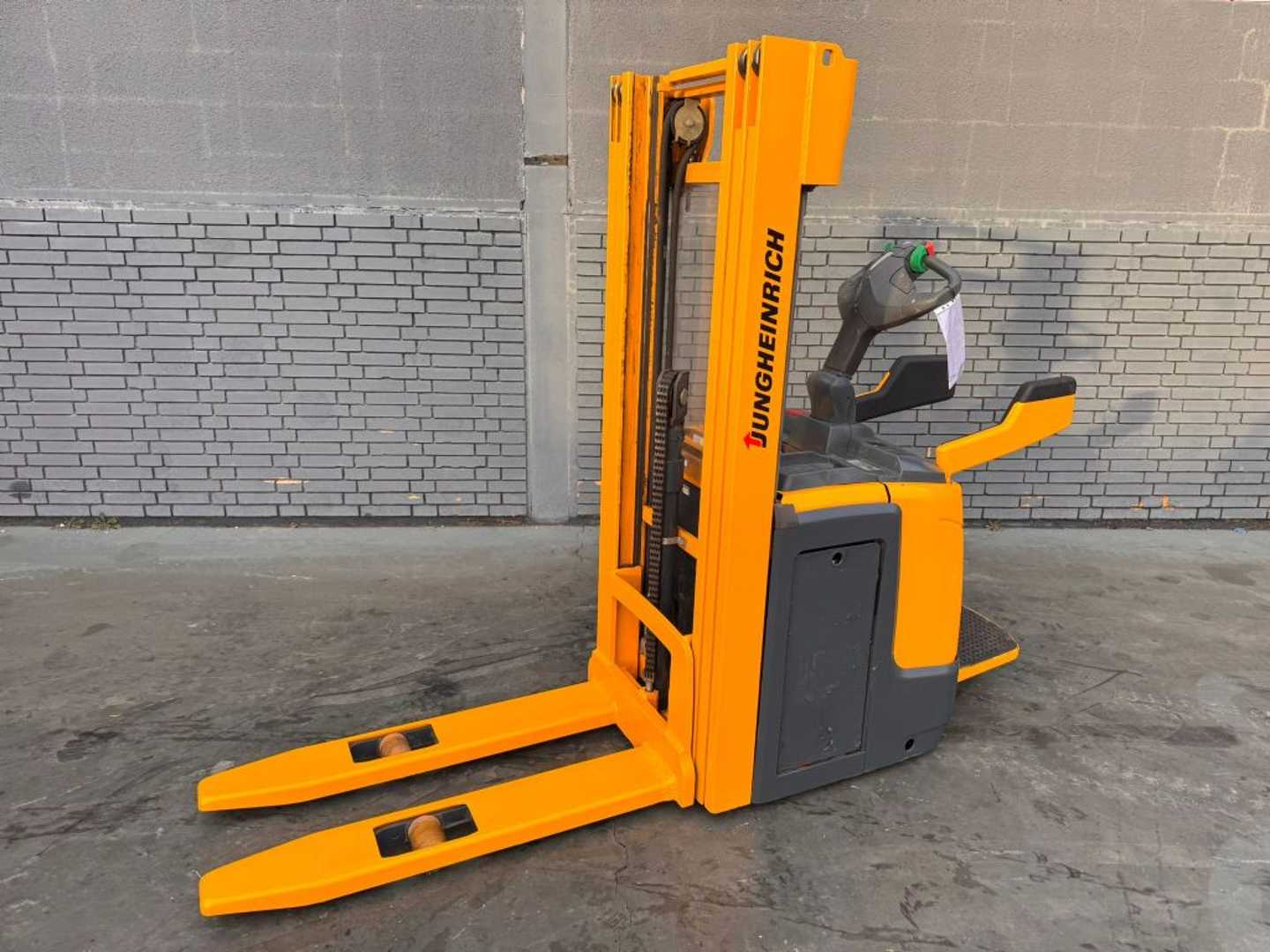 Used Forklift Truck JUNGHEINRICH ERC 214 Baujahr 2012 HH 4,3M / Akku 2021 ELEKTRO HOCHHUBWAGENDEICHSEL (13013876)
