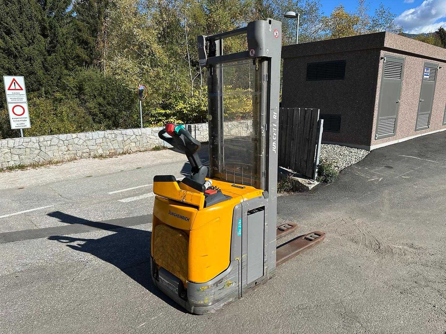Used Forklift Truck JUNGHEINRICH ERC 214z - 360ZT ELEKTRO HOCHHUBWAGENFAHRERSTAND (13073731)