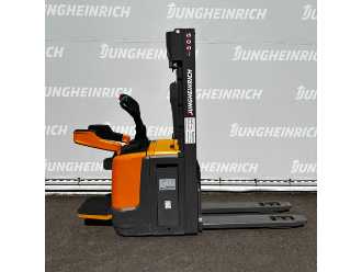 Used Forklift Truck JUNGHEINRICH ERC 214z 4690 DZ 1150mm ELEKTRO HOCHHUBWAGENMANUELLELEKTRISCH (13041758) backdrop