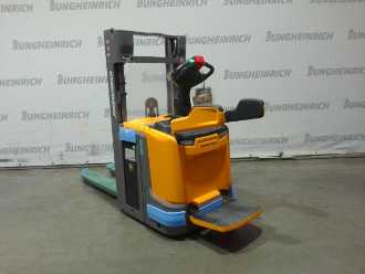 Used Forklift Truck JUNGHEINRICH ERC 214z KP 115-250 ZZ ELEKTRO HOCHHUBWAGENFAHRERSTAND (13043502) backdrop