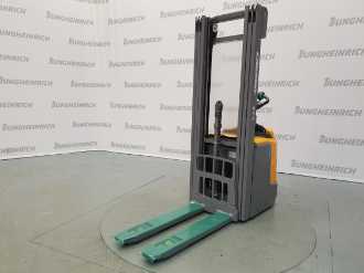Used Forklift Truck JUNGHEINRICH ERC 214z KP 115-535 DZ ELEKTRO HOCHHUBWAGENFAHRERSTAND (13032068)