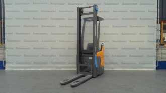Used Forklift Truck JUNGHEINRICH ERC 214zi 430ZT VP ELEKTRO HOCHHUBWAGENFAHRERSTAND (13062817) backdrop