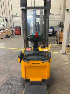 Used Forklift Truck JUNGHEINRICH ERC 216 525DZ KP ELEKTRO HOCHHUBWAGENFAHRERSTAND (13074308)