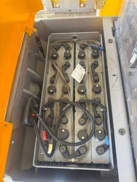 Used Forklift Truck JUNGHEINRICH ERD 220 Baujahr 2018 / Hubhöhe 1660 Stunden 2350 ELEKTRO HOCHHUBWAGENDEICHSEL (13039541)