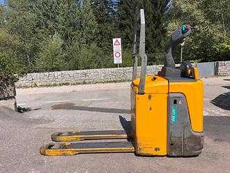 Used Forklift Truck JUNGHEINRICH ERE 120 ELEKTRO NIEDERHUBWAGENFAHRERSTAND (13062808)