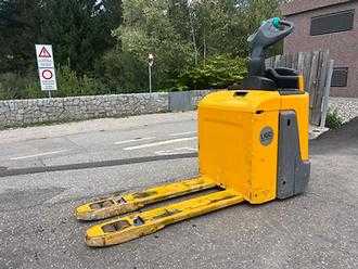 Used Forklift Truck JUNGHEINRICH ERE 120 ELEKTRO NIEDERHUBWAGENFAHRERSTAND (13062826)