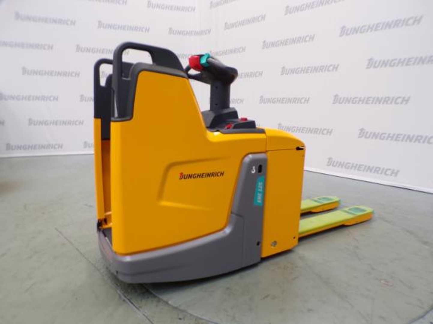 Used Forklift Truck JUNGHEINRICH ERE 125 FP 115-54 ELEKTRO NIEDERHUBWAGENFAHRERSTAND (13060183)