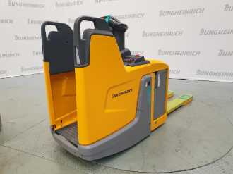Used Forklift Truck JUNGHEINRICH ERE 125 Li 115-54 VP ELEKTRO NIEDERHUBWAGENFAHRERSTAND (13040580) backdrop