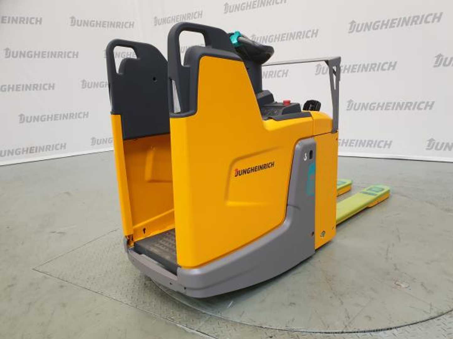 Used Forklift Truck JUNGHEINRICH ERE 225 FP 115-54 ELEKTRO NIEDERHUBWAGENFAHRERSTAND (13060972)