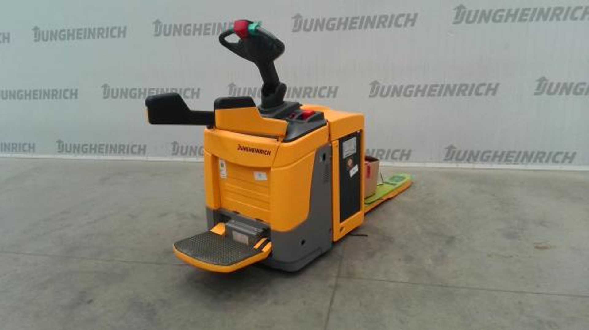 Used Forklift Truck JUNGHEINRICH ERE 225 Li KP 100-54 ELEKTRO NIEDERHUBWAGENFAHRERSTAND (13022972)