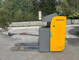 Used Forklift Truck JUNGHEINRICH ESE 120 ELEKTRO NIEDERHUBWAGENFAHRERSITZ (13068421)