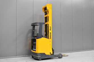 Used Forklift Truck JUNGHEINRICH ETV 214 /59248/ ELEKTRO SCHUBMASTSTAPLER (13075575) backdrop