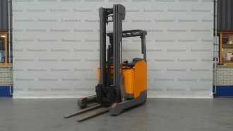 Used Forklift Truck JUNGHEINRICH ETV 214 680DZ ELEKTRO SCHUBMASTSTAPLER (13065875) backdrop