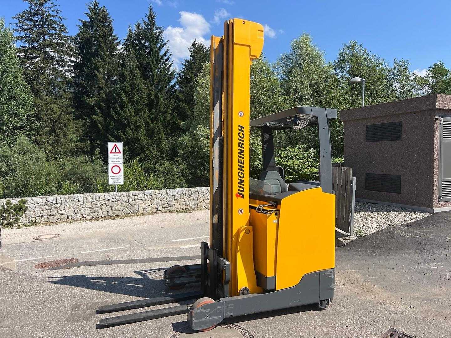 Used Forklift Truck JUNGHEINRICH ETV 214 - 770DZ ELEKTRO SCHUBMASTSTAPLER (13055981)