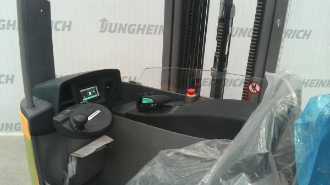 Used Forklift Truck JUNGHEINRICH ETV 214 SP E GE 115-650DZ ELEKTRO SCHUBMASTSTAPLER (13067659)