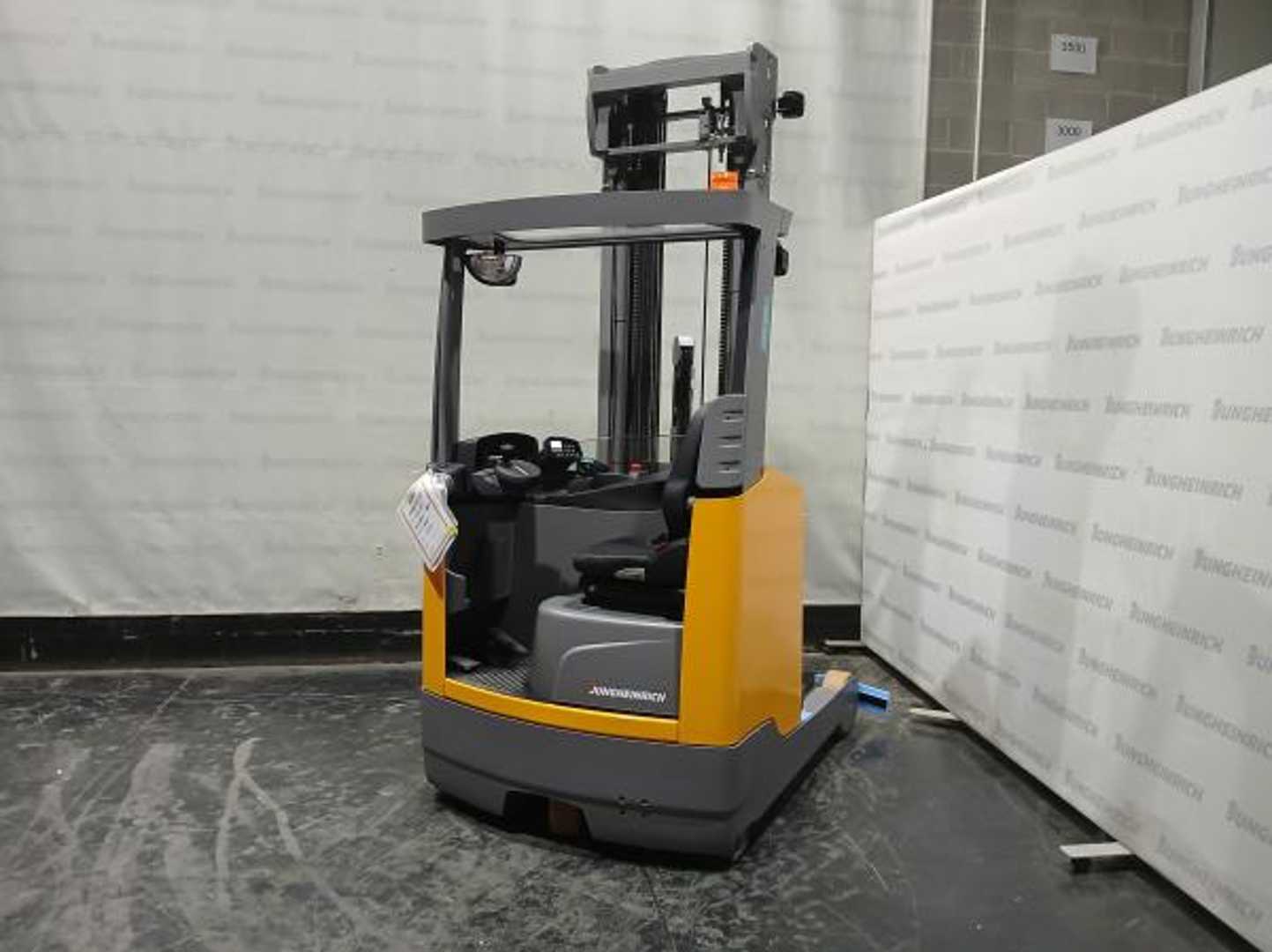 Used Forklift Truck JUNGHEINRICH ETV 216 LI MP L GE 115 710 DZ ELEKTRO SCHUBMASTSTAPLER (13069128)