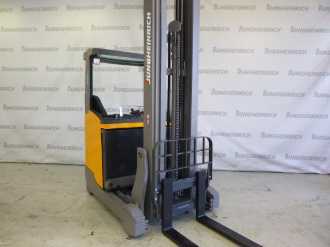 Used Forklift Truck JUNGHEINRICH ETV 216 SP DL GNE 115-1070 DZ ELEKTRO SCHUBMASTSTAPLER (13060984) backdrop