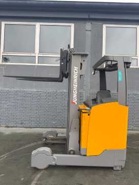Used Forklift Truck JUNGHEINRICH ETV 320 Baujahr 2022 / HH 5,0M / Akku 2022 / IZVG ELEKTRO SCHUBMASTSTAPLER (13031945)