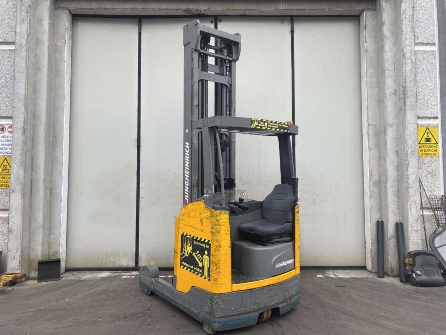 Used Forklift Truck JUNGHEINRICH ETV 320 ELEKTRO SCHUBMASTSTAPLER (12767604)