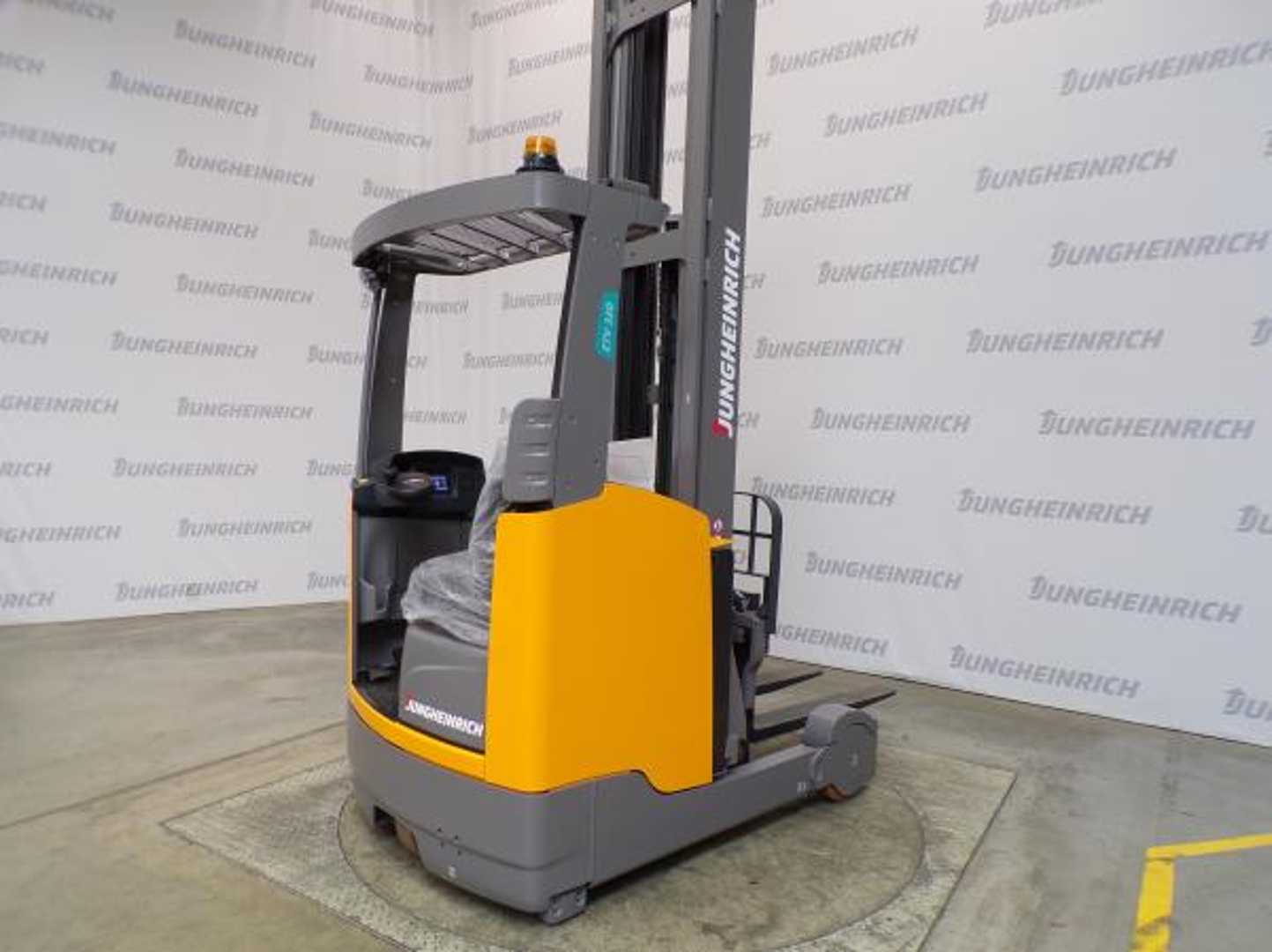 Used Forklift Truck JUNGHEINRICH ETV 320 MP GNE 115-962 DZ ELEKTRO SCHUBMASTSTAPLER (12950712)