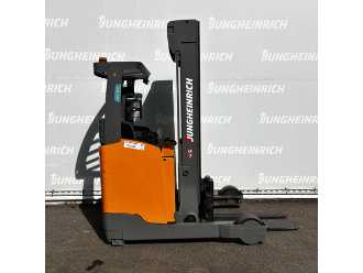 Used Forklift Truck JUNGHEINRICH ETV 325 6200 DZ ELEKTRO SCHUBMASTSTAPLER (12953935) backdrop