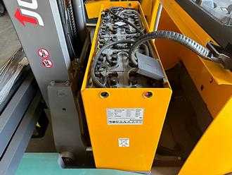 Used Forklift Truck JUNGHEINRICH ETV Q25 - 680DZ ELEKTRO VIERWEGESTAPLER (13002386)