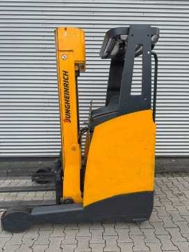 Used Forklift Truck JUNGHEINRICH ETV114 ELEKTRO SCHUBMASTSTAPLER (13066834) backdrop