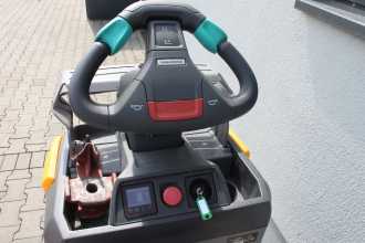 Used Forklift Truck JUNGHEINRICH EZS 130 ELEKTRO SCHLEPPER (13005007)