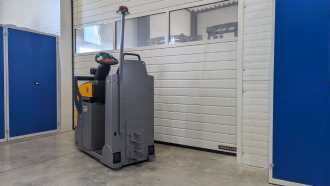 Used Forklift Truck JUNGHEINRICH EZS 130 Li-Ion Batterie ELEKTRO SCHLEPPER (13063023)