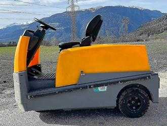 Used Forklift Truck JUNGHEINRICH EZS 570i ELEKTRO SCHLEPPER (13056793)
