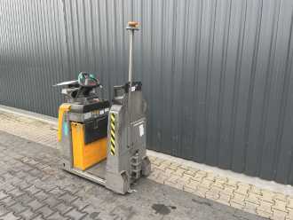 Used Forklift Truck JUNGHEINRICH EZS130 ELEKTRO SCHLEPPER (13066808)