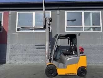 Used Forklift Truck JUNGHEINRICH TFG 316 Baujahr 2017/ Stunden 1289/ HH 7000 GAS VIERRADFRONTSTAPLER (13073649)