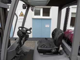 Used Forklift Truck JUNGHEINRICH TFG 316 - Triplex - wenig Stunden GAS VIERRADFRONTSTAPLER (13051786)
