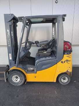 Used Forklift Truck JUNGHEINRICH TFG 316S Triplex GAS VIERRADFRONTSTAPLER (13064162)