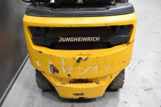 Used Forklift Truck JUNGHEINRICH TFG 320 /58889/ GAS VIERRADFRONTSTAPLER (13066420)
