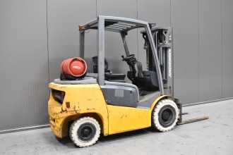 Used Forklift Truck JUNGHEINRICH TFG 425 /58890/ GAS VIERRADFRONTSTAPLER (13066421)